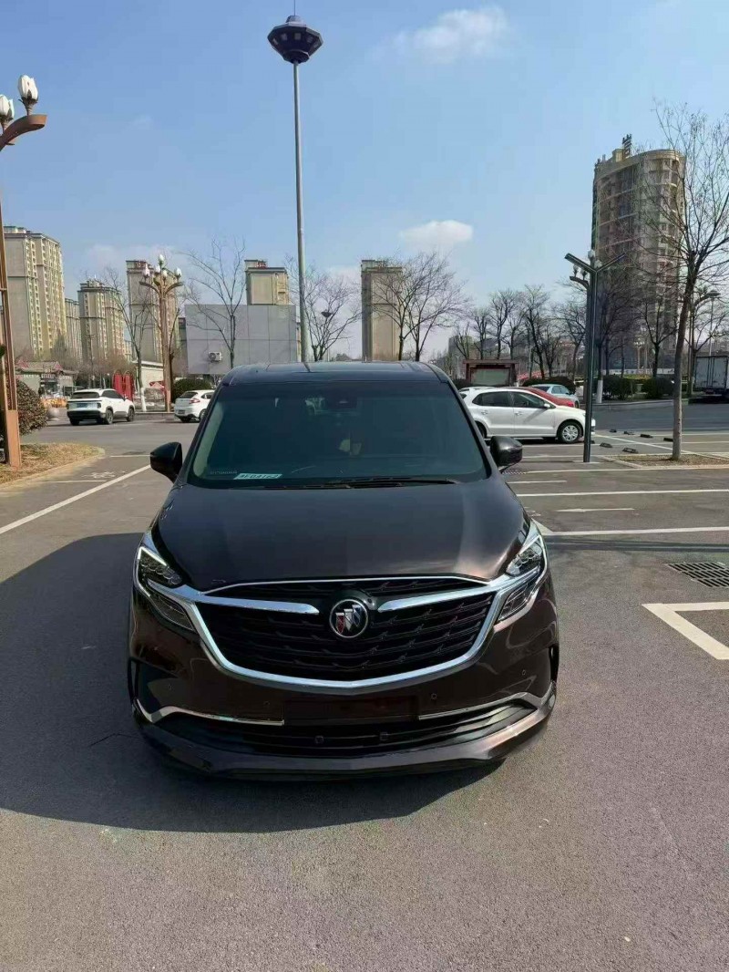 青岛20年别克GL81