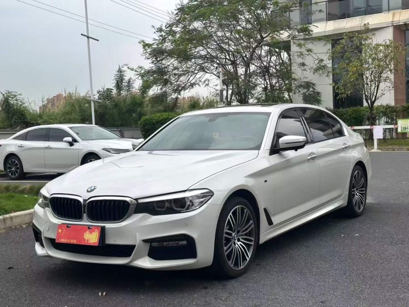 广州18年宝马5系3