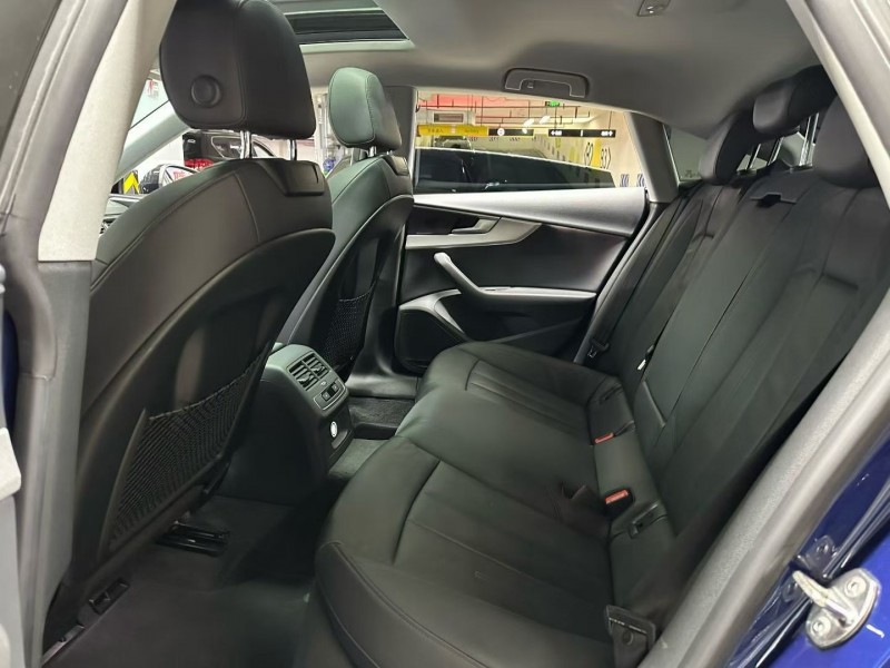 成都18年奥迪A56