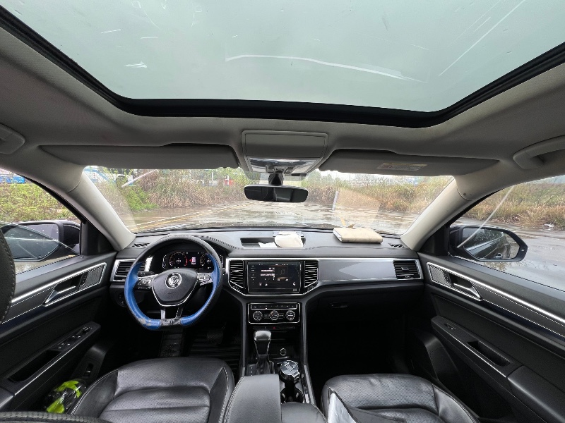 长沙20年大众途昂5