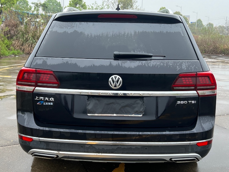 长沙20年大众途昂8