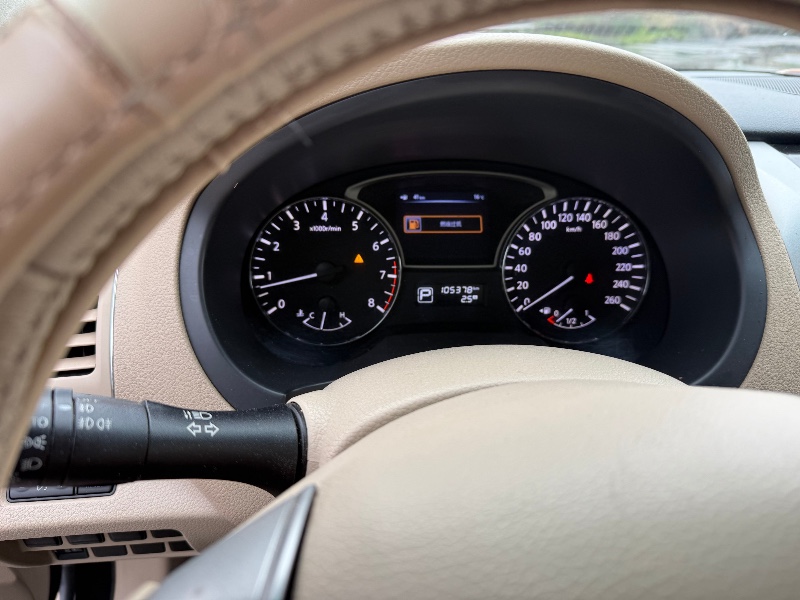 长沙15年日产天籁6