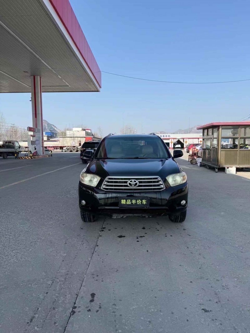 保定11年丰田汉兰达1