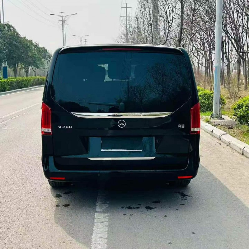 东营24年奔驰V9