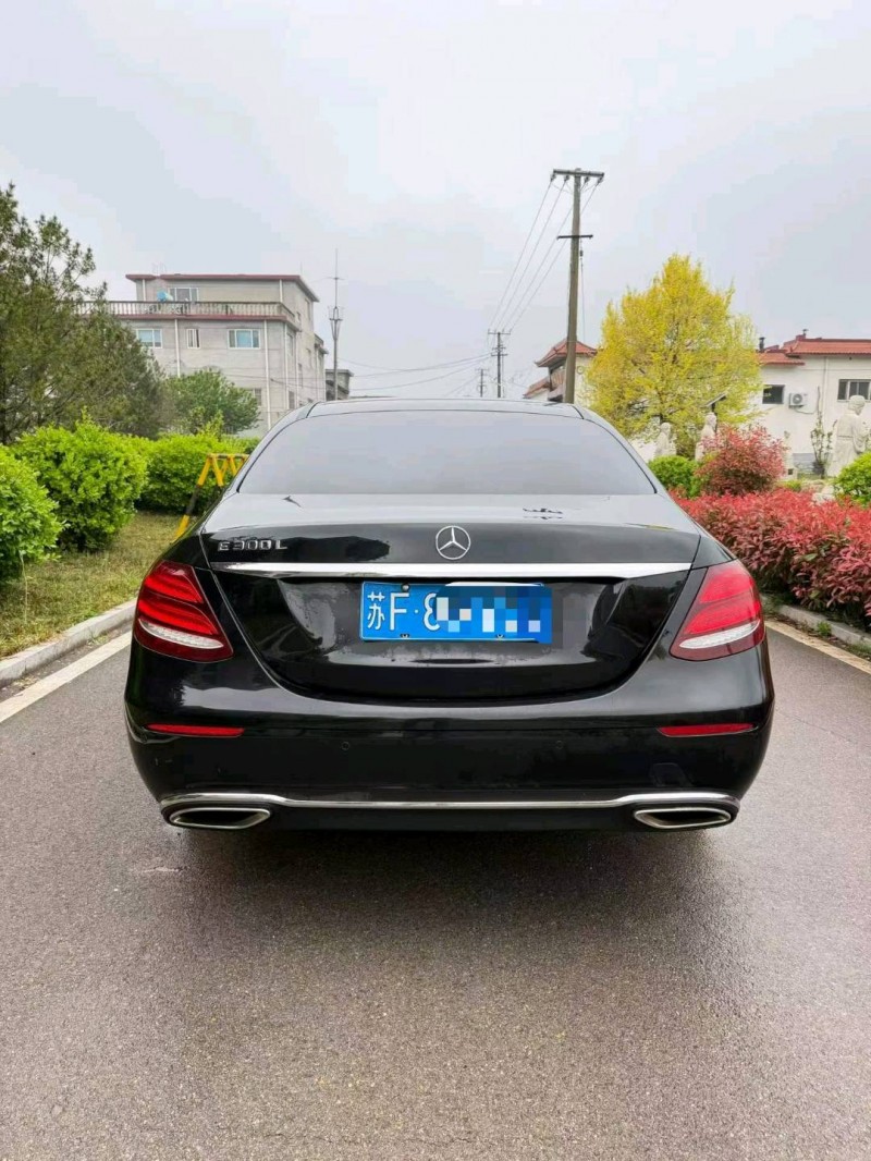 济南19年奔驰E9