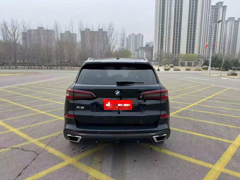 南通23年宝马X52