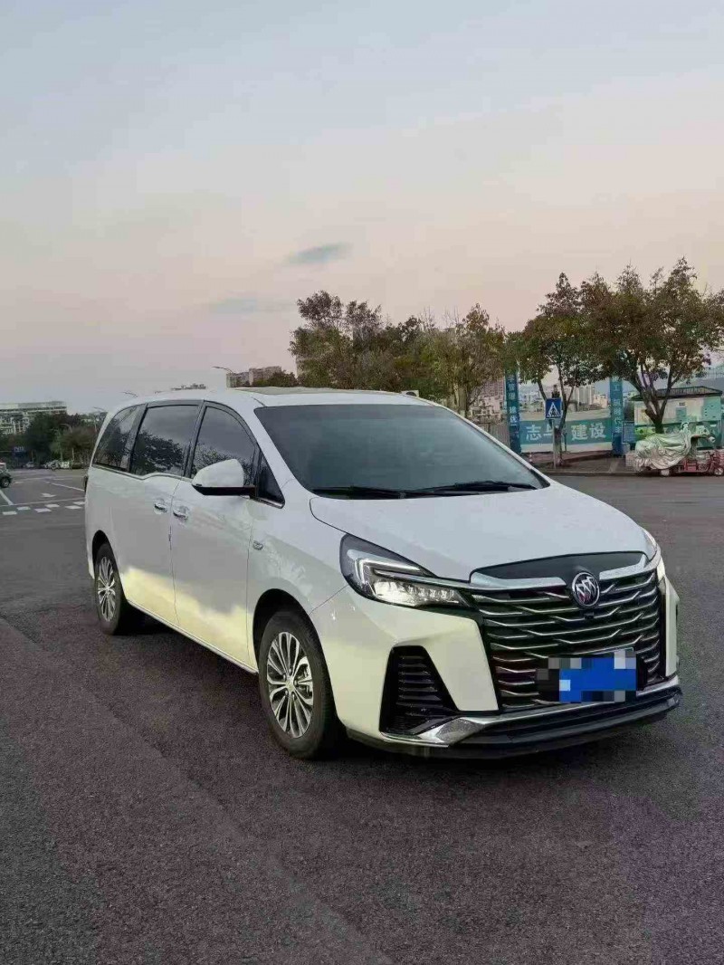 重庆23年别克GL83