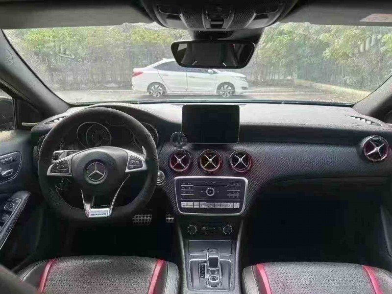 汕头17年奔驰AMG6