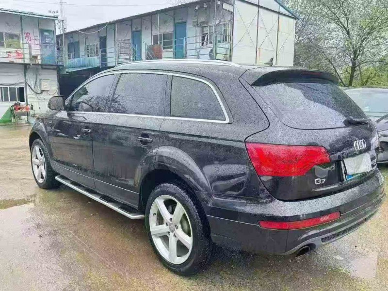 衡阳13年奥迪Q77