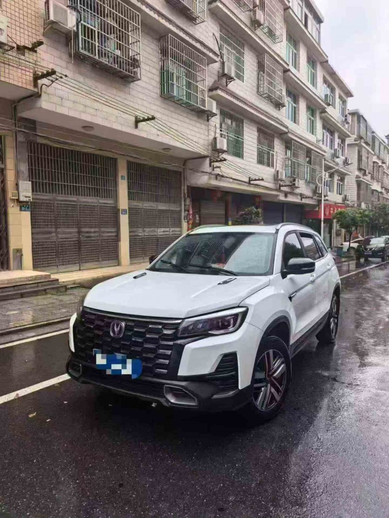 岳阳25年长安汽车CS753