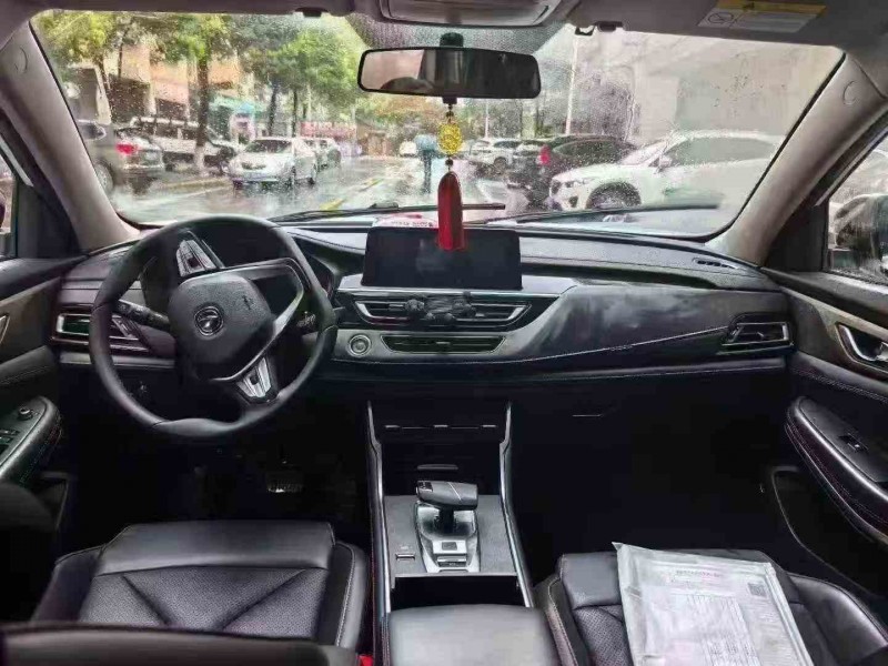 岳阳25年长安汽车CS755