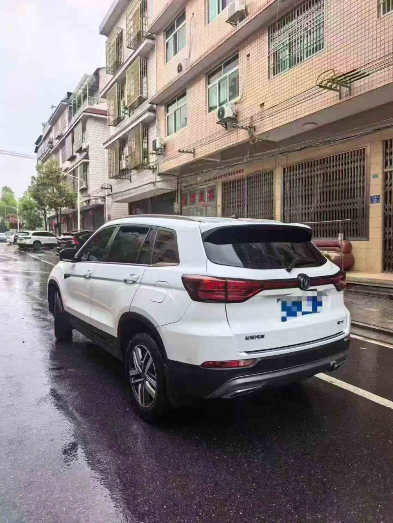 岳阳25年长安汽车CS759