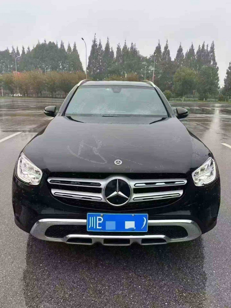 德阳21年奔驰GLC1