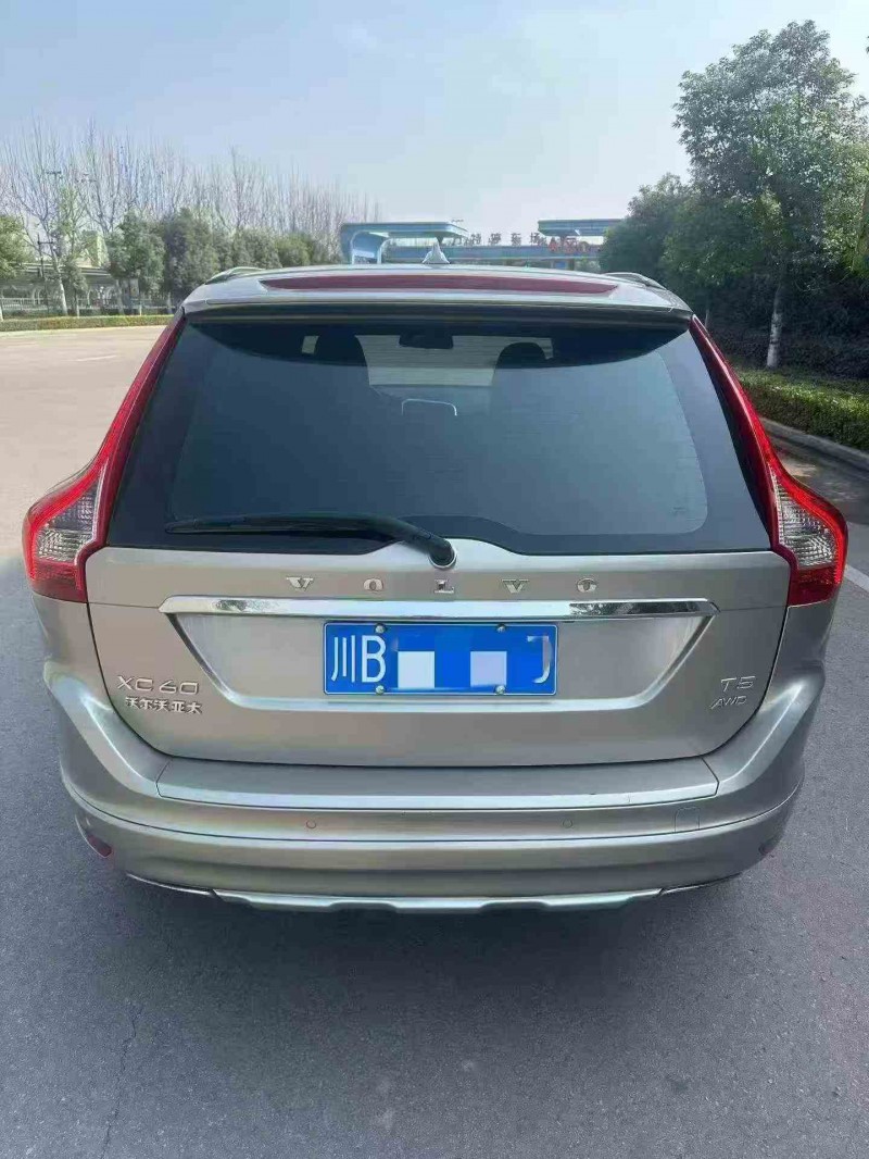 绵阳16年沃尔沃XC608