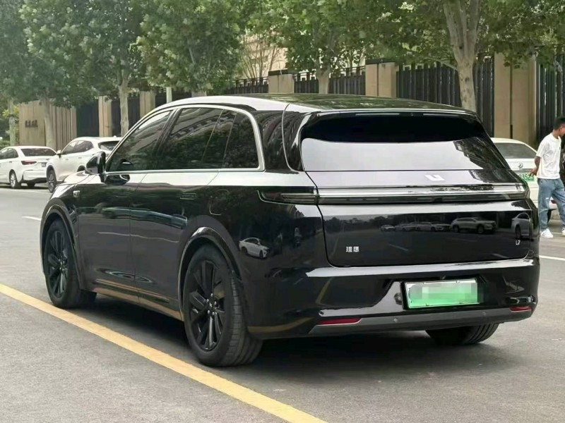 郑州23年理想L79