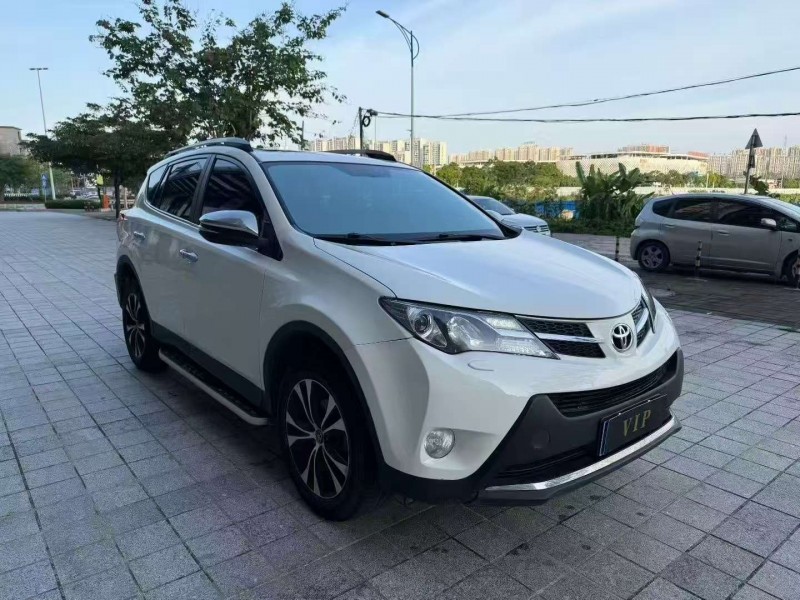 广州13年丰田RAV4荣放3