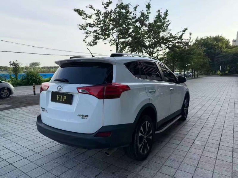 广州13年丰田RAV4荣放5