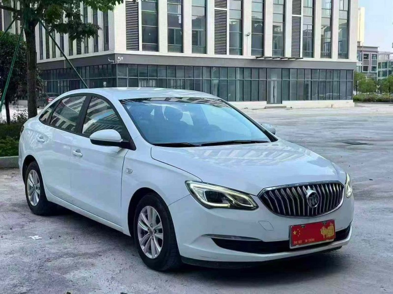 广州16年别克英朗2
