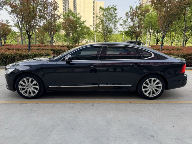 济宁20年沃尔沃S905