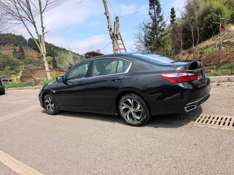 六盘水18年本田雅阁5