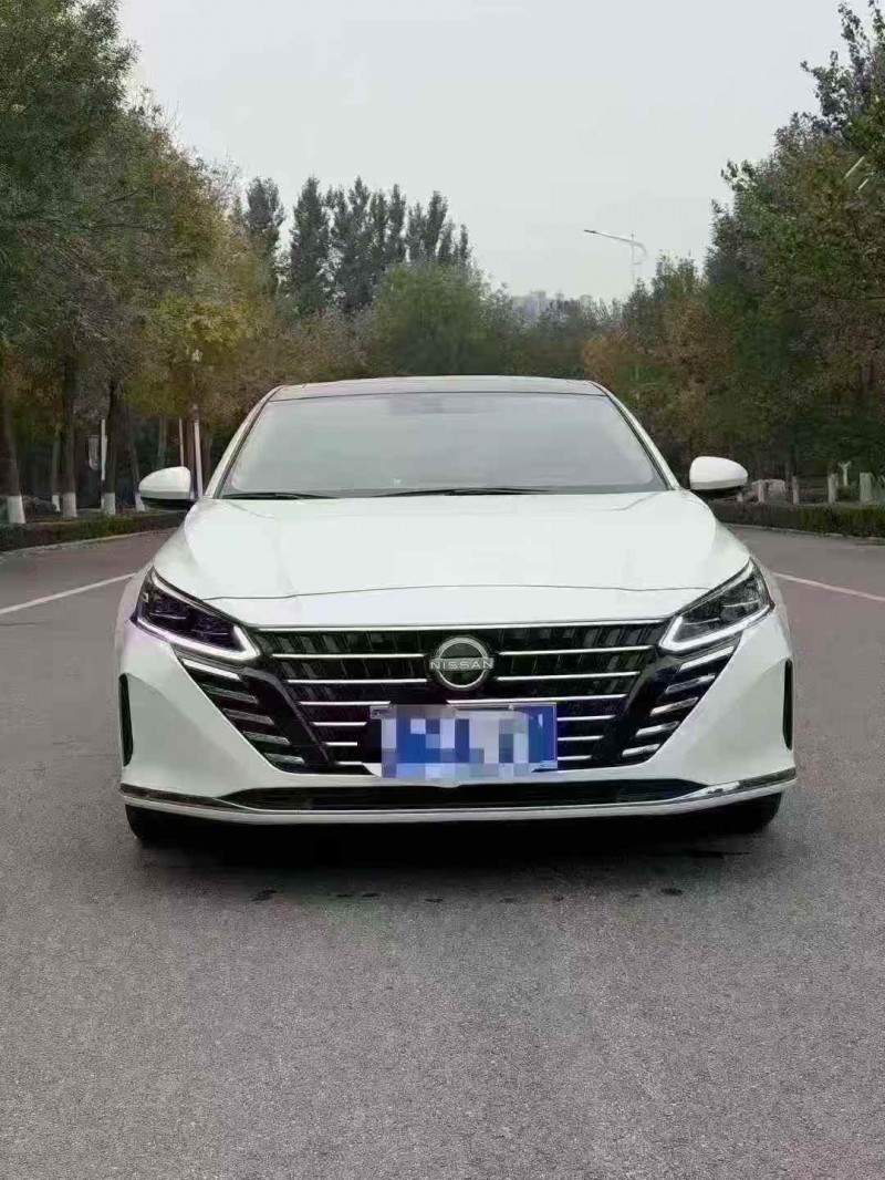 烟台24年日产天籁1