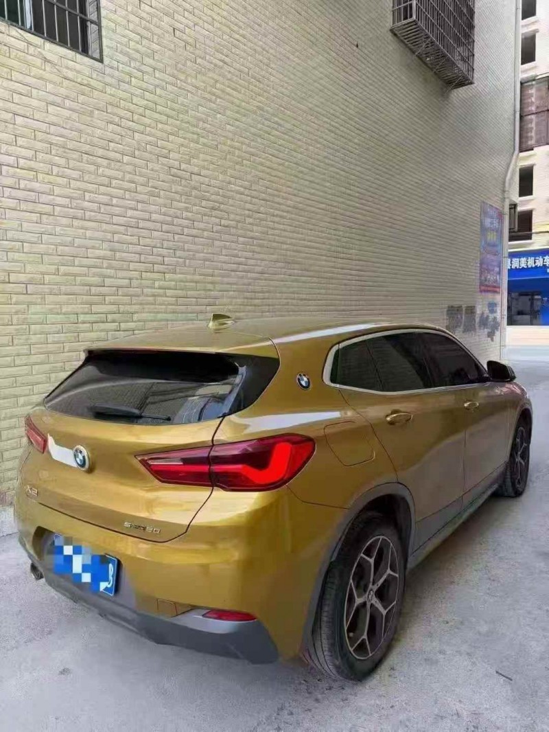 百色19年宝马X28