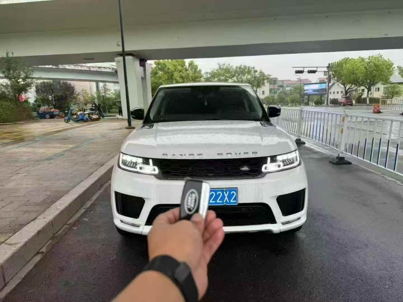 苏州15年路虎揽胜运动1
