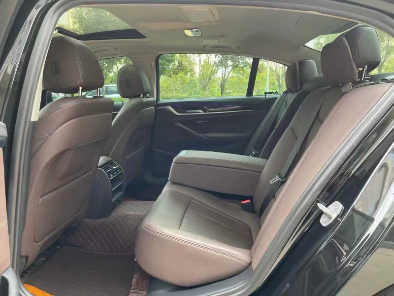 淮安20年宝马5系8