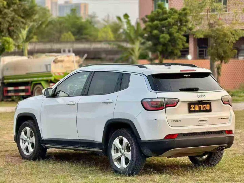 江门20年Jeep指南者4
