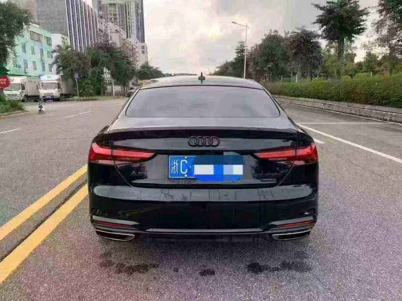 佛山21年奥迪A7L8