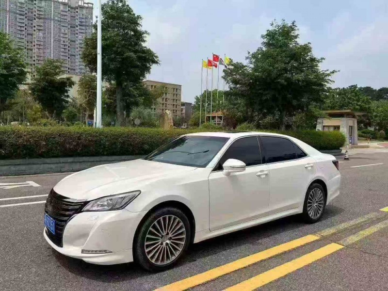 佛山20年丰田皇冠2