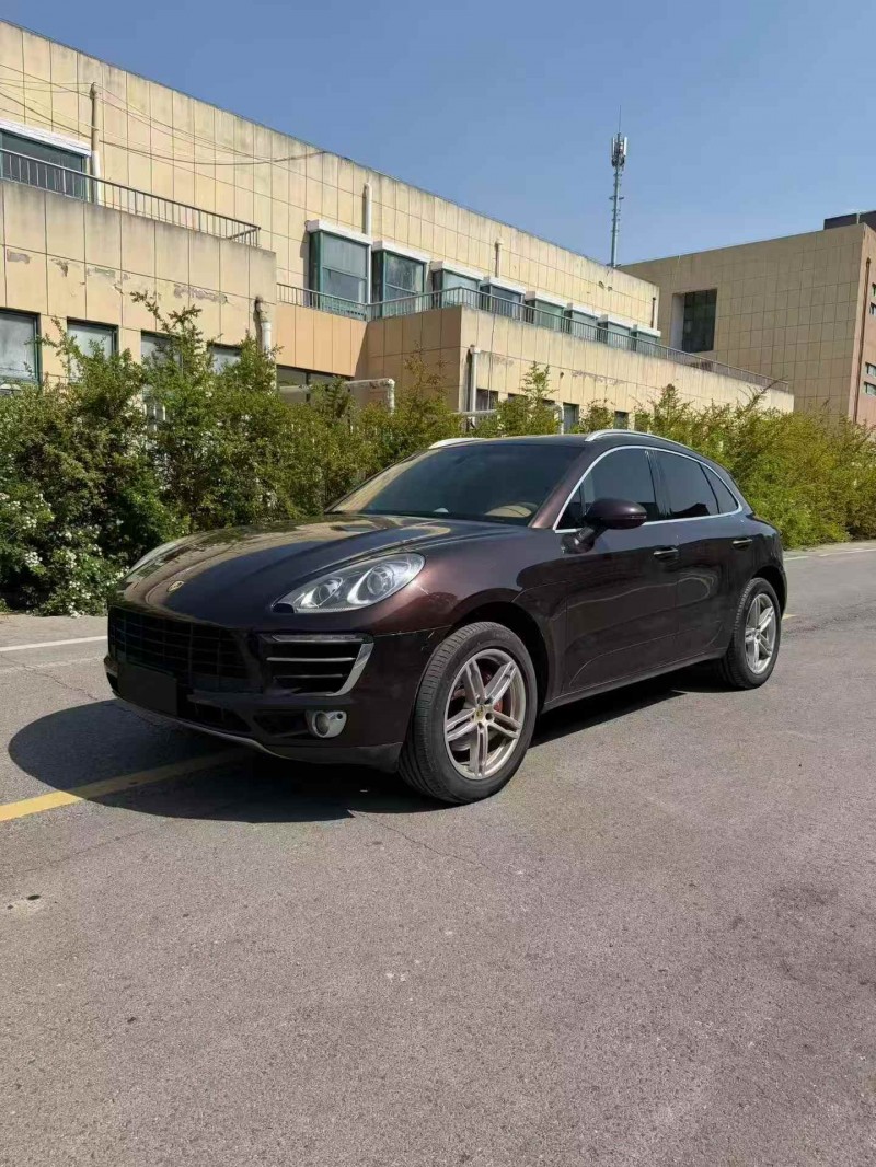 苏州15年保时捷Macan2