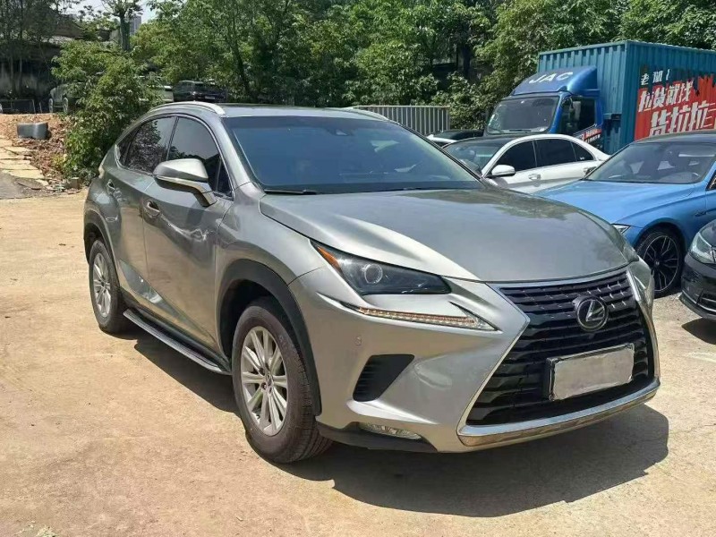 常德21年雷克萨斯NX1