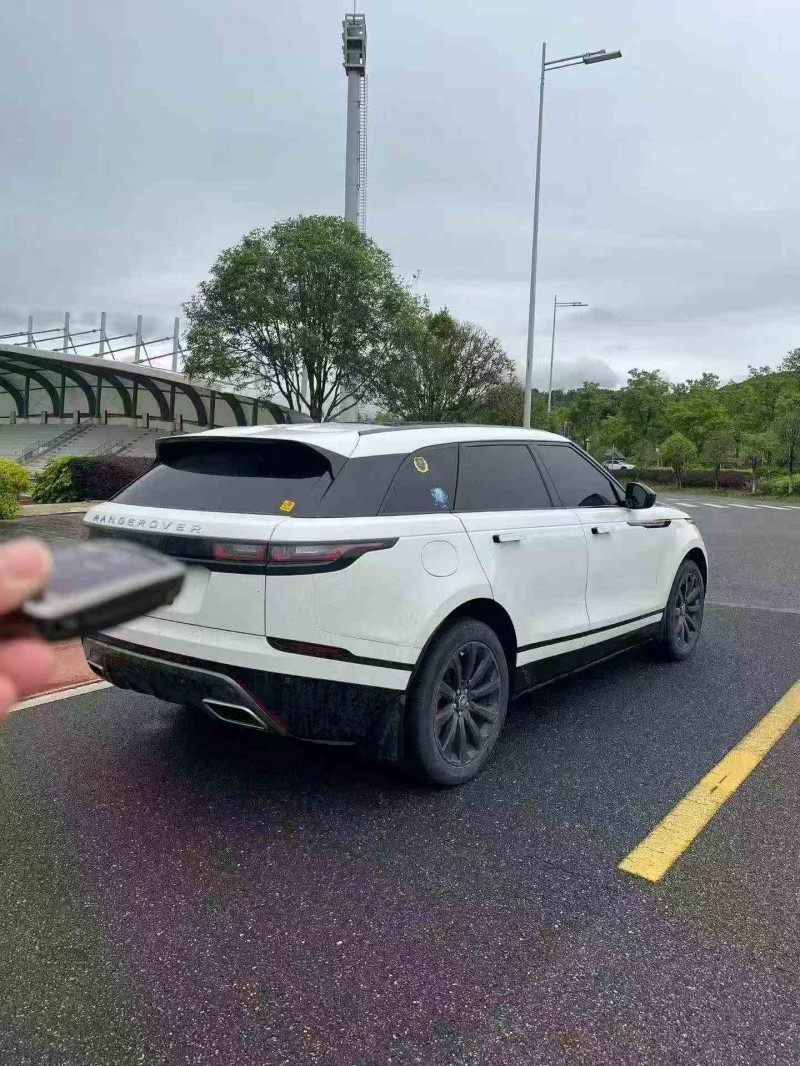 北海20年路虎揽胜星脉7