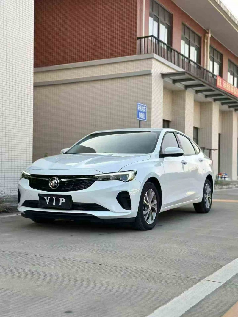 钦州25年别克威朗2