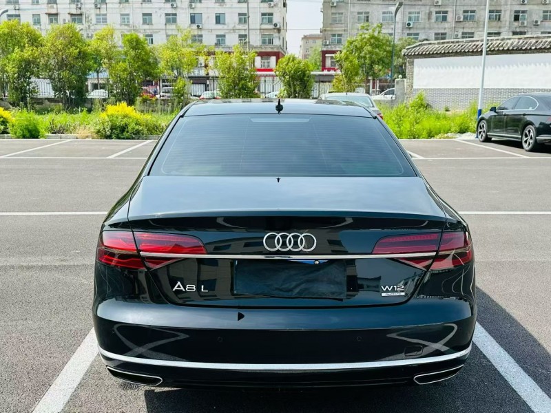 聊城16年奥迪A8L6