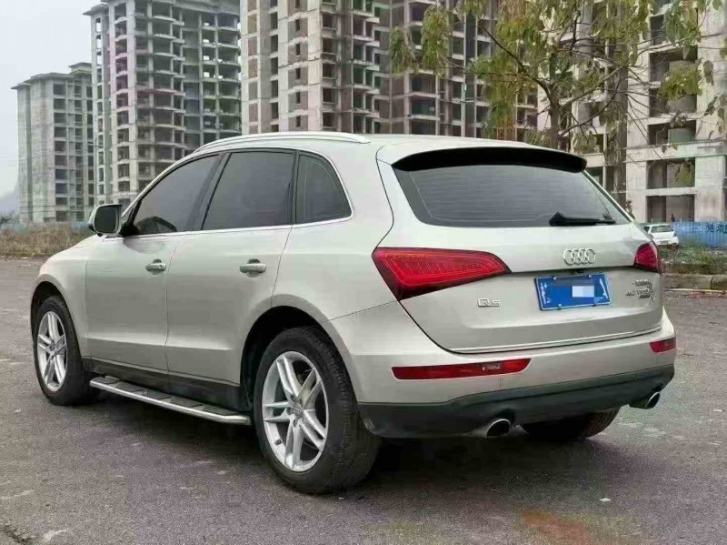 汕头17年奥迪Q58
