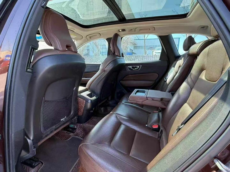 青岛20年沃尔沃XC605