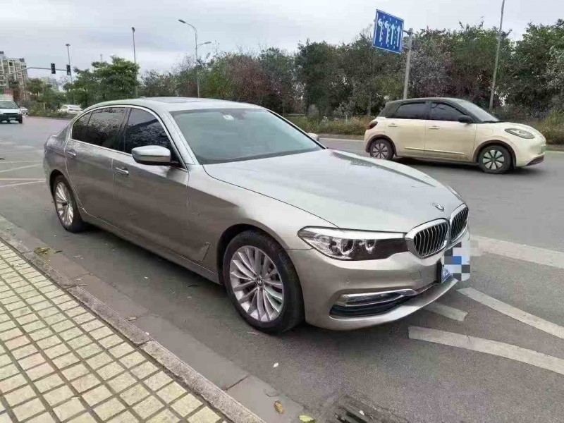 北海18年宝马5系3