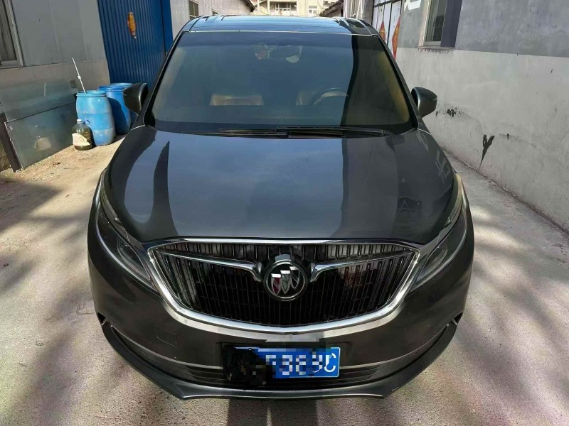 东营17年别克GL81