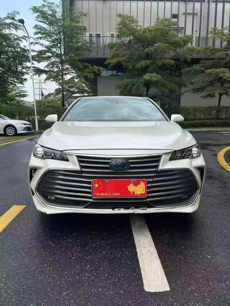 广州20年丰田亚洲龙1