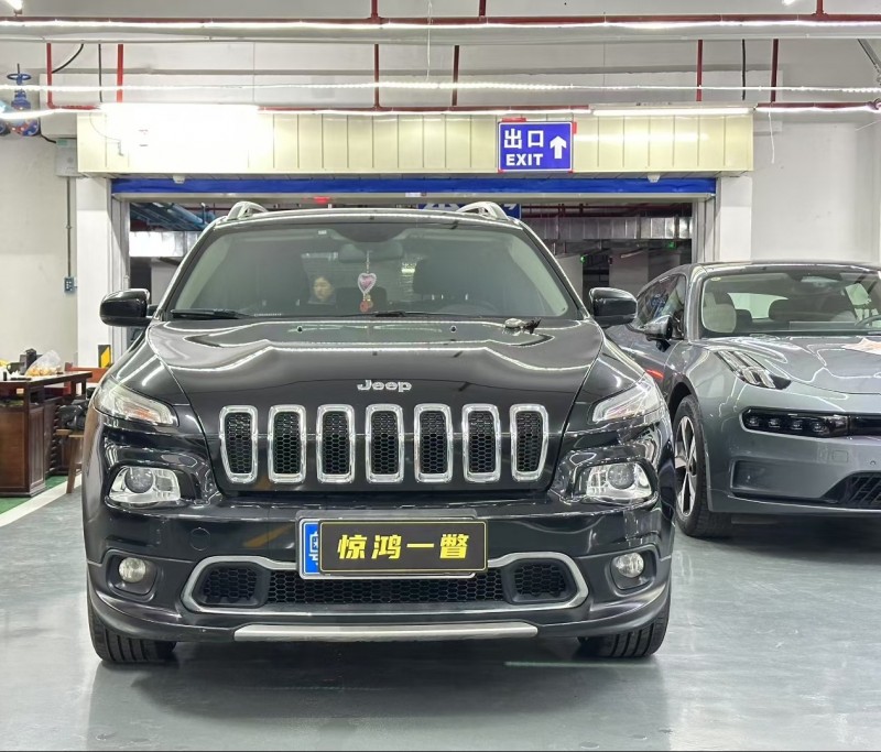 广州18年Jeep自由光1