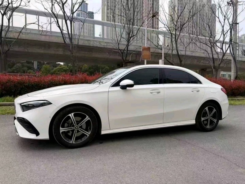襄阳24年奔驰A2