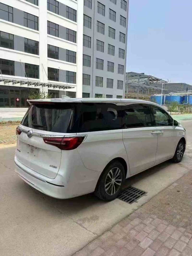 烟台21年别克GL89