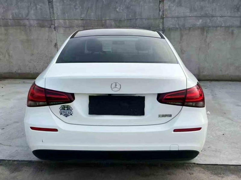 衢州21年奔驰A8