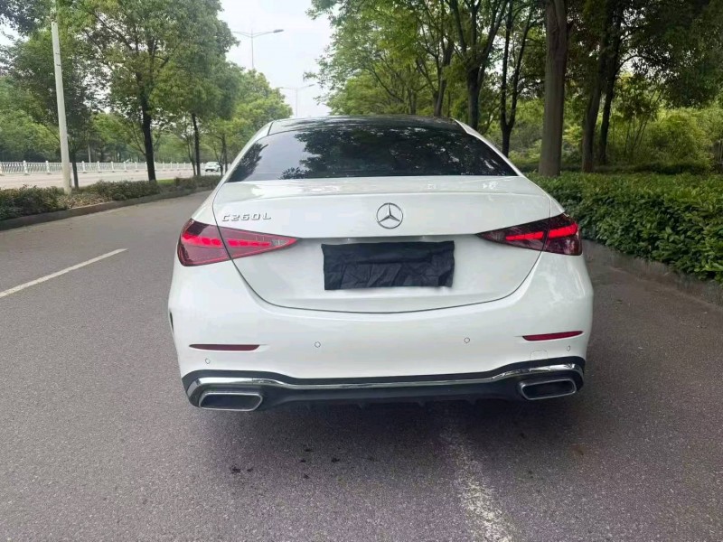 长沙24年奔驰C8