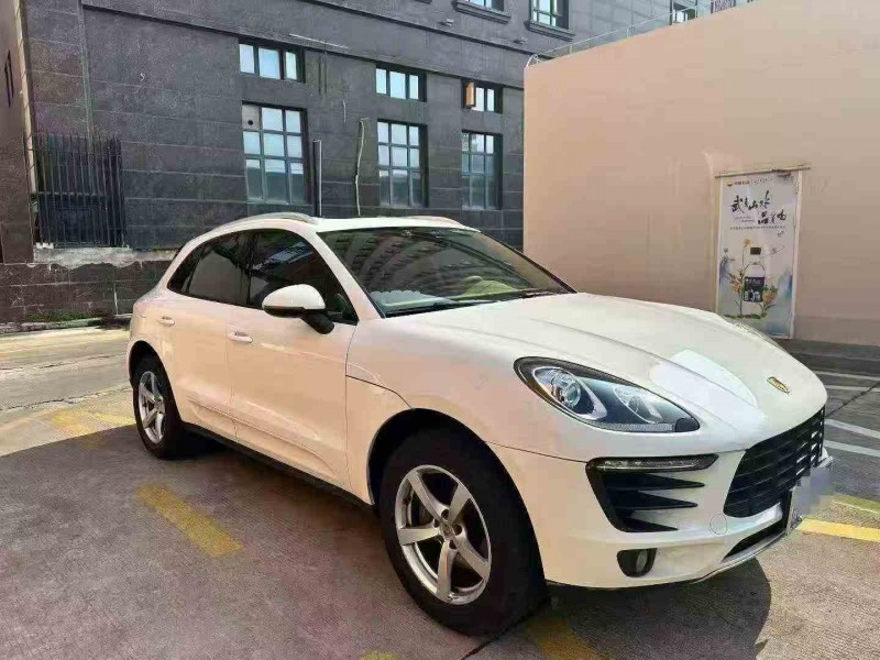 南平17年保时捷Macan3