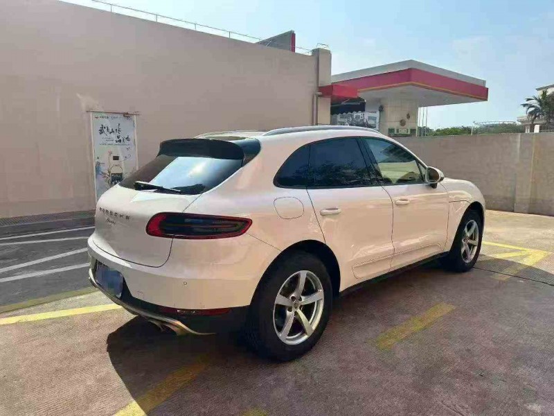 南平17年保时捷Macan7