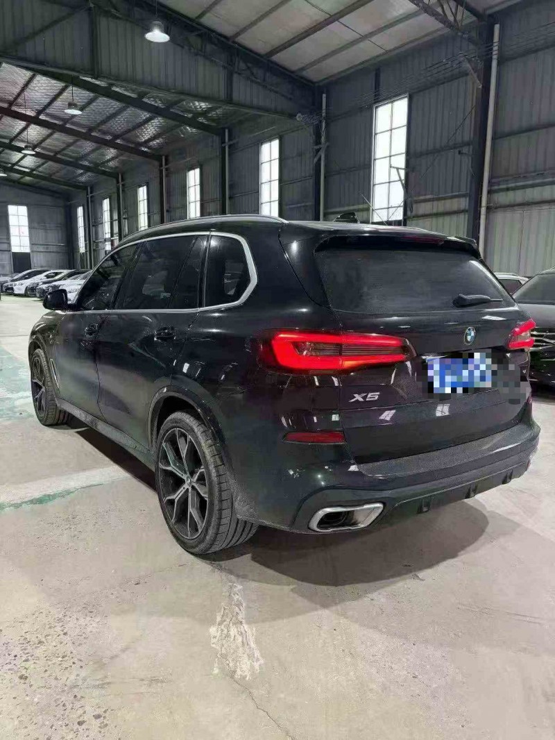 淮安23年宝马X58