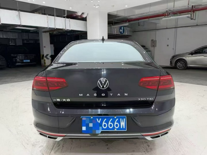 成都20年大众迈腾4